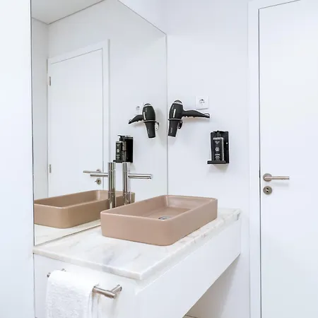 Limehome Evora Rua De Machede 52 Room photo