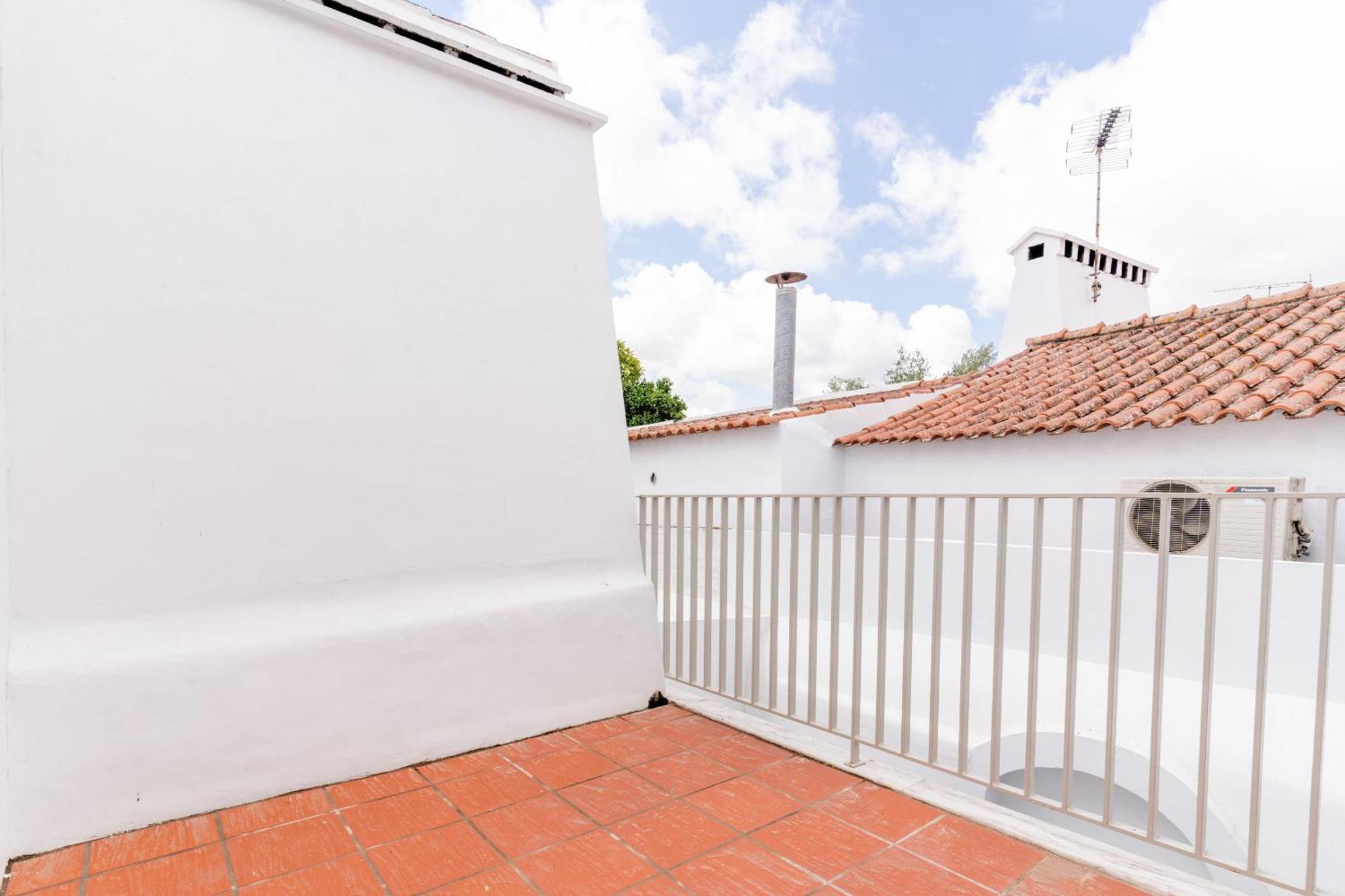Apartment Limehome Rua De Machede 52 Evora