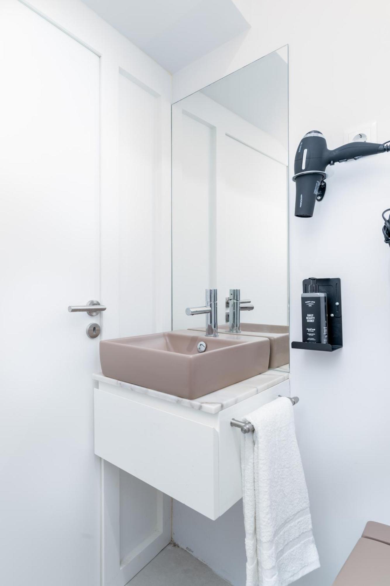 Limehome Rua De Machede 52 Apartment Evora